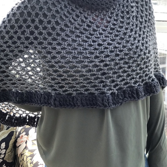Gray Poncho by Capture Z - Picture 1 of 6
